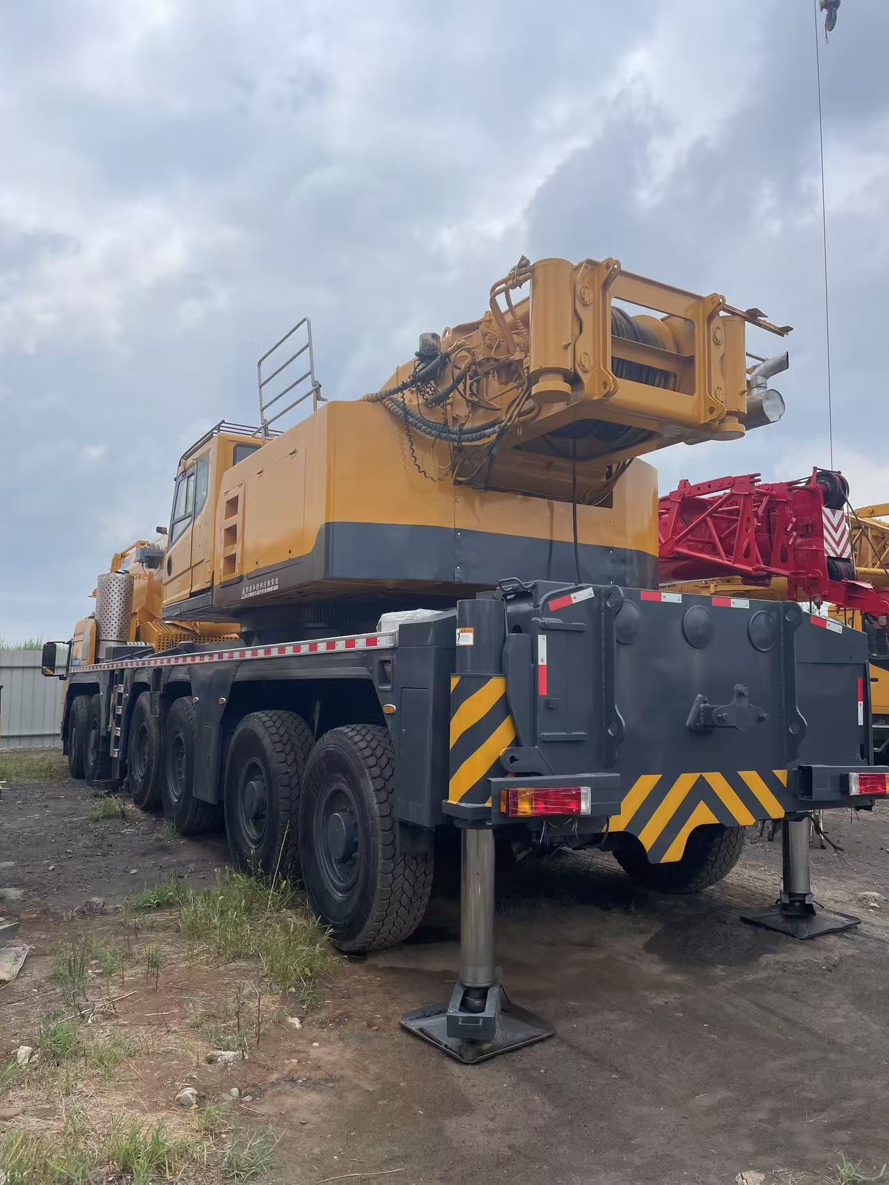 260t mobile crane