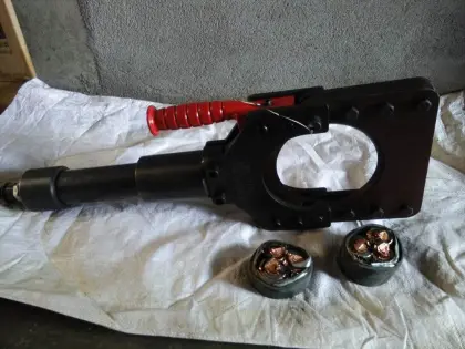 hydraulic wire rope cutters