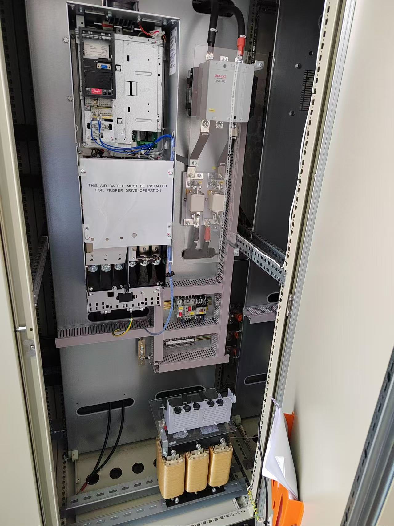 Cage stranding machine