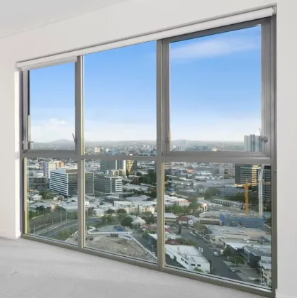High transparency low reflection window film