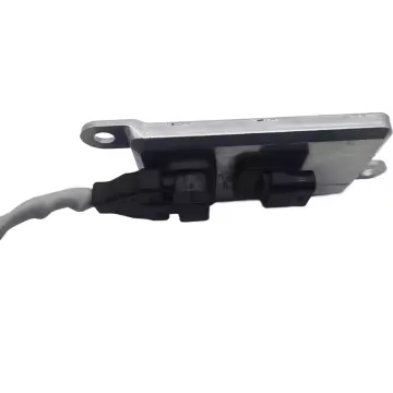 Truck Engine Sensor Parts 24V Nox Sensor 5WK9 7206 8983023940