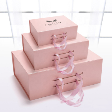 Pink Ribbon closure gift packaging box with handles