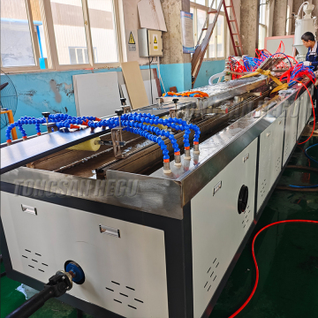 HDPE Board Extruder: Single Screw Plastic Profiles Extrusion Machine