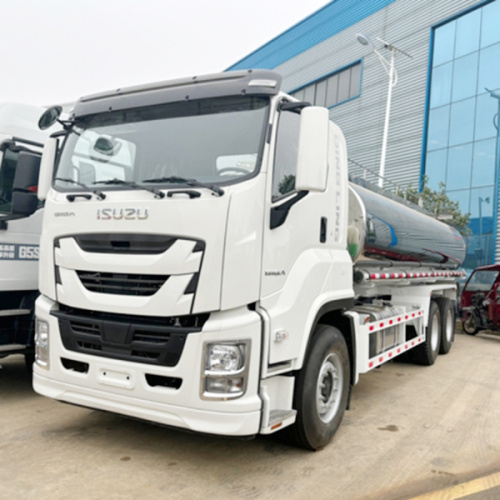 ISUZU GIGA 6X4 20000L Caminhão de transporte de tanques de água