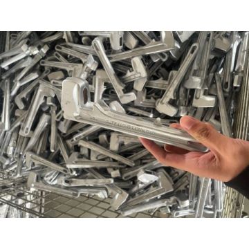 Durable Adjustable Cast Aluminum Wrench for Mechanics