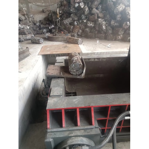 prensa metálica hidráulica industrial