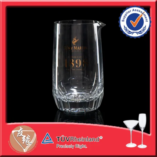 High Brightness Round Shape Glass Water Decanter