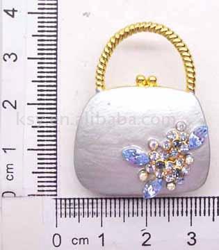 Bag brooch