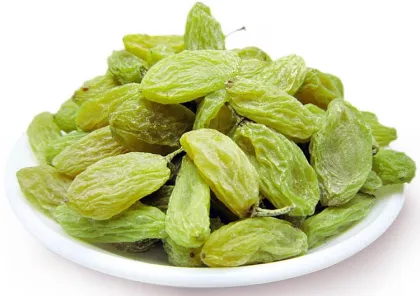 "XinJiang"High Quality Green Raisins/Dried Raisins