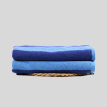 Toalla de lana de rayas azul claro de algodón azul al algodón al por mayor