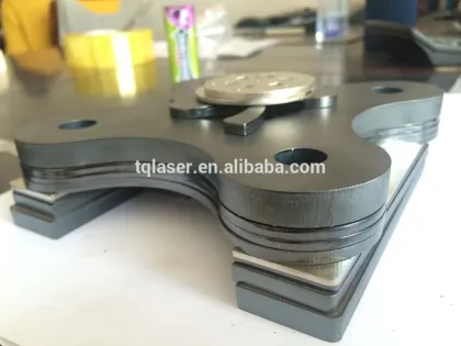 1000W CNC IPG Fiber metal laser cutting machine