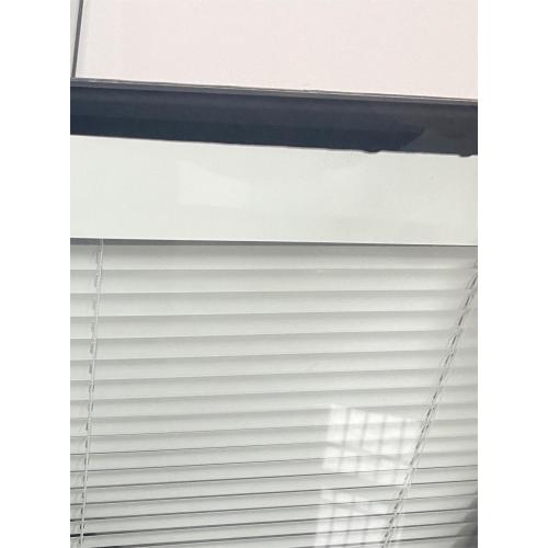 Blinds laminados seguros vidro isolado