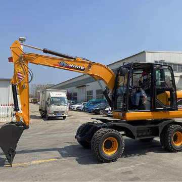 6 ton hydraulic mini excavator on wheels with competitive prices mini digger