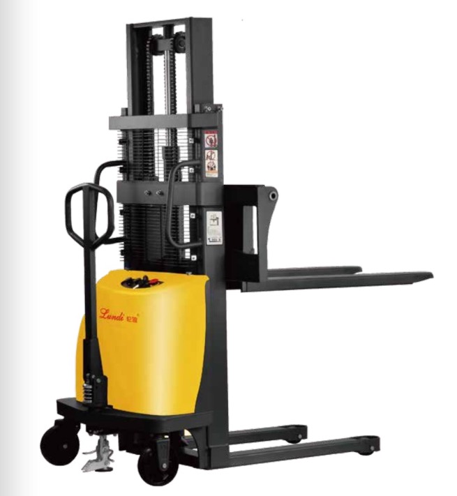 Lundi Semi Electric Pallet Stacker