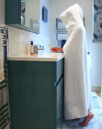 100% cotton Kids hooded bath towels