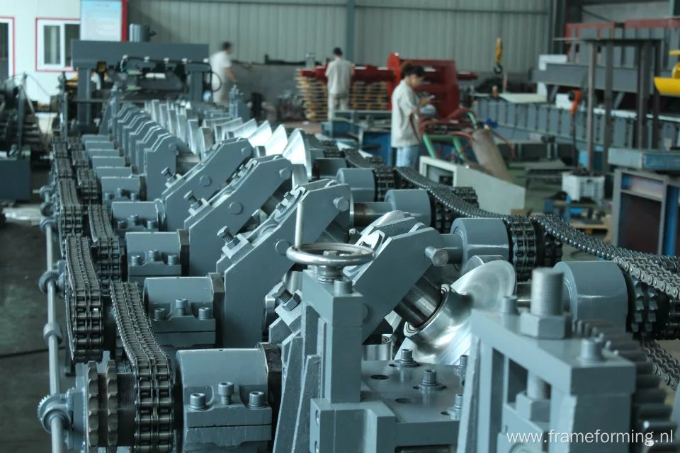 steel CZ purlin roll forming line