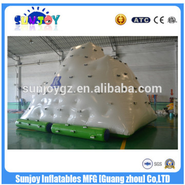 2016 sunjoy hot fashion cheap price Tower Inflatable Iceberg water Games for water Park