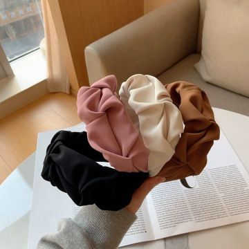 ใหม่ 7 สีทึบสไตล์เกาหลีย่นที่คาดศีรษะผู้หญิง: อุปกรณ์เสริมผมล่าสุดมาถึง