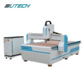 Porta de madeira que faz o Cnc Router 1325 ATC