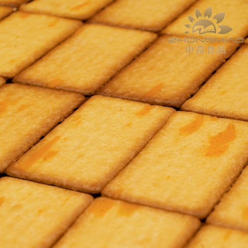 المفرقعات المقرمشة بالجبن الصخري المحمص