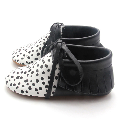 baby tassel shoes Printed Dots Newborn Infant Baby Moccasins Factory