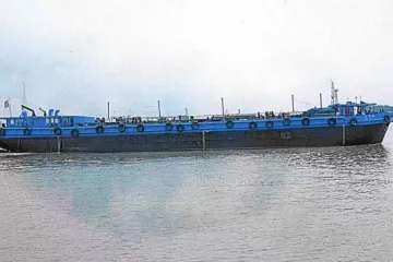 1000 DWT Oil tanker build in 2006