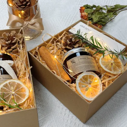 LuxuryPackaging Dried Botanicals Match Flameless Cube Candle Aroma Diffuser Scented Candle Gift Set