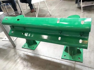 W beam Crash barrier roll forming machine