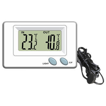 Professional Digital Car Thermometer with 2m Wire, One 3V Button Cell Battery