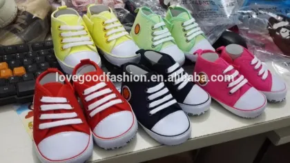 Old School Canvas Baby Prewalker Shoes Stock