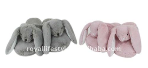 Plush slipper in Rabbit shape