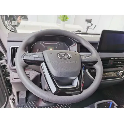 SAIC Yuejin 4X2 4.5T Pure Electric Refrigerated Cargo Truck