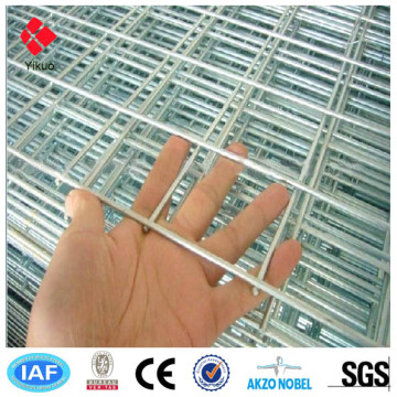 2015 galvanized welded wire mesh (Factory&Exporter)