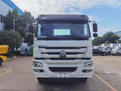 CLW Supply SINOTRUK HOWO Wrecker Truck