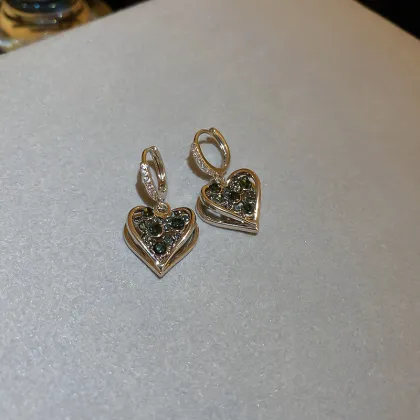 Korean Silver Heart Zircon Stud Earrings 2022 Trend