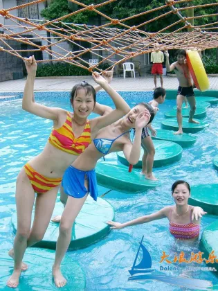 Kids Water Play Area Sprayground Equipment For Water Splashing