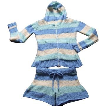 women\'s home wear with feather yarn
