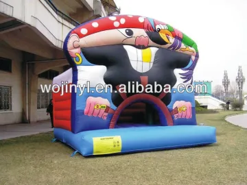 Inflatable pirate bounce castle for amusement/ funny inflatable bounce