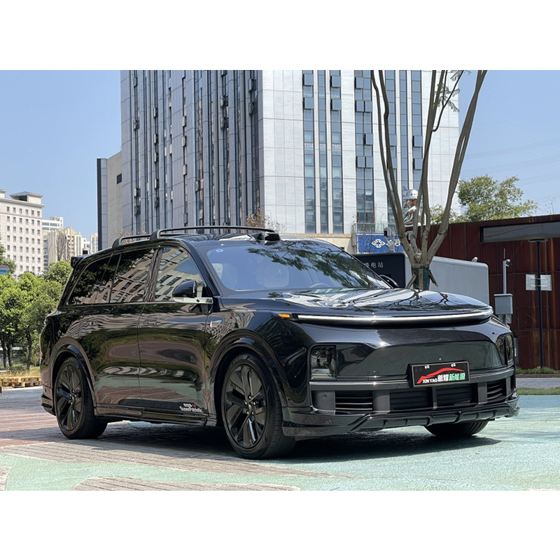 Family SUV Lixiang L9