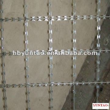 flat type razor barbed wire mesh