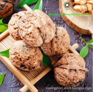 Factory price sale shelled walnut halves light color