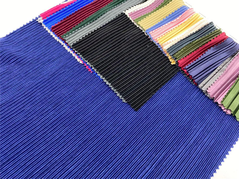 Crush Pleat Serie
