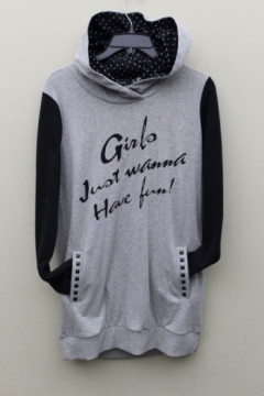 100%POLYESTER KNITTED FRONT PRINT/Embroidery  Ladies Pullover