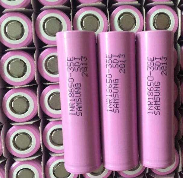 Brightest Rechargeable Flashlight Battery 3.4Ah (18650PPH)