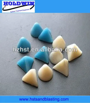 Plastic vibratory tumbler media
