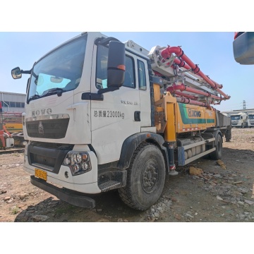 XCMG HB40V 40-meter concrete pump truck