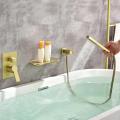 Robinet de baignoire en laiton Shamanda Waterfall avec douche à main