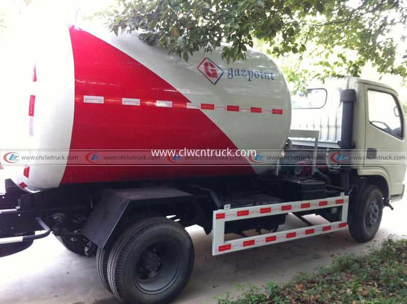 lpg delivery truck 5