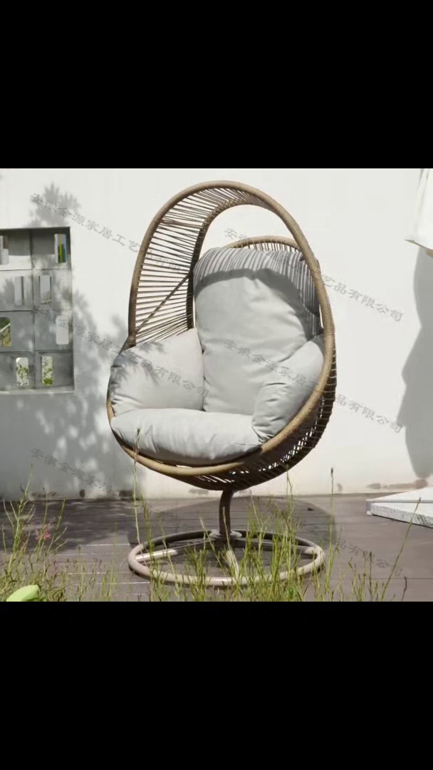 Modern Pet Chair Design
