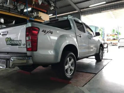 Automatic Powerstep Power Running Boards for D-MAX 2015-2019